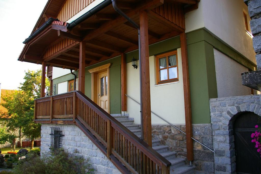 Pension Zur Alten Schmiede Цвизель Экстерьер фото